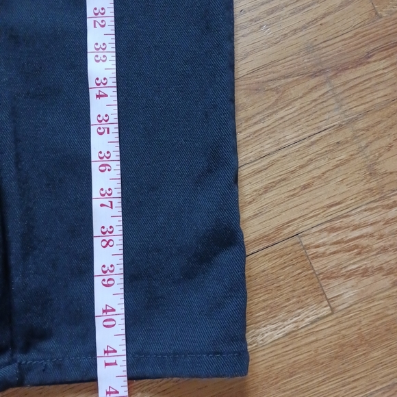 Jeanetix • Men's Black "Relaxed Fit" Embroidered Pocket Denim Jeans - Picture 10 of 16